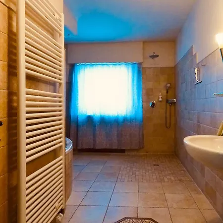 Travel For Business, Perfect. 300mbit, Smart Tv Апартаменты *